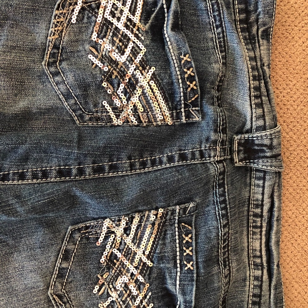 Jeans - Picture 2 of 5